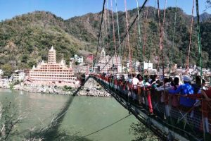 Iconic Laxman Jhula walkway to be replaced by 2021